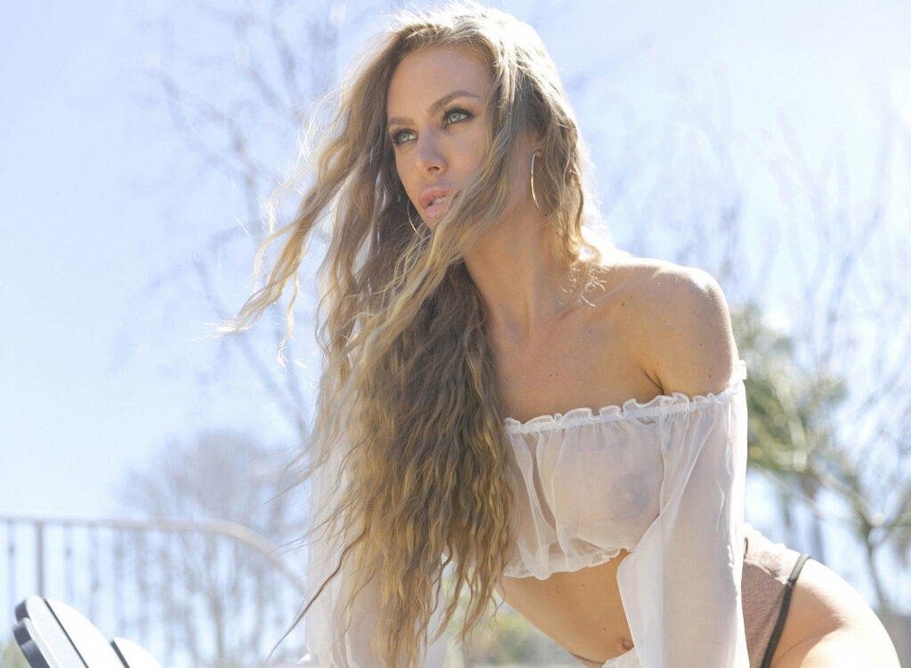Nicole Aniston